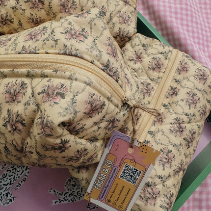 Collection image for: Makeup Bags