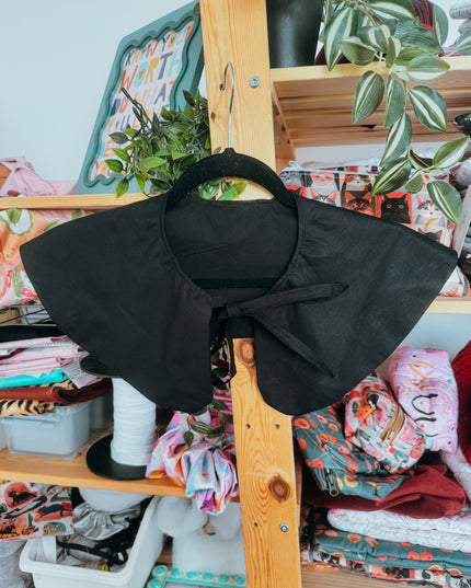 Black Oversized Detachable Collar