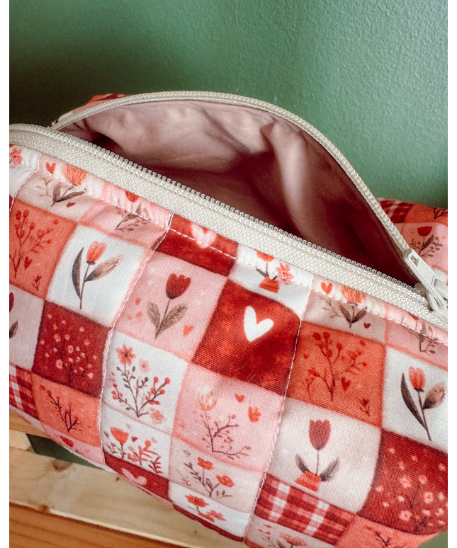 Red-White Hearts Makeup Bag XLarge