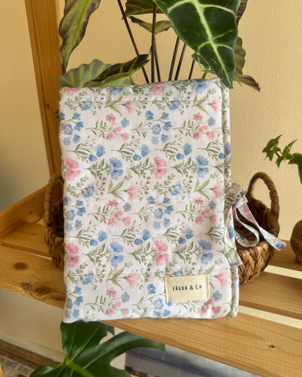 Booksleeve Large 4
