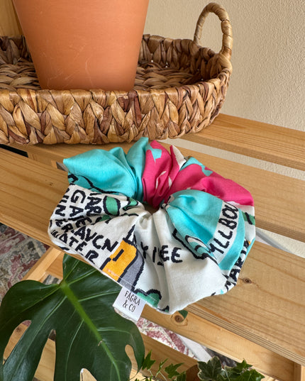 Zaine  XXL Scrunchie