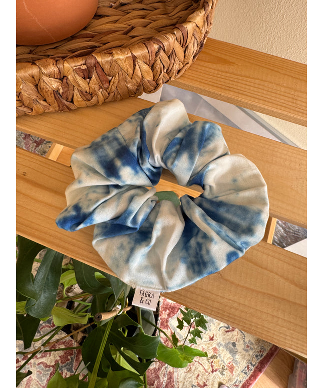 Victoria  XXL Scrunchie