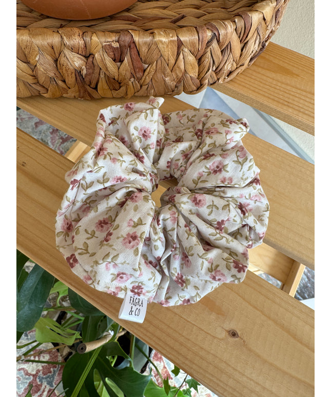Karla  XXL Scrunchie