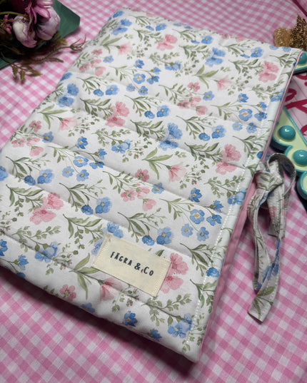 Booksleeve Large 3
