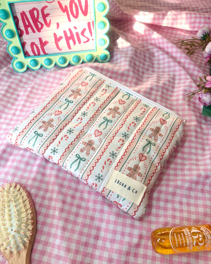 Gingerbread Man Flat Pouch