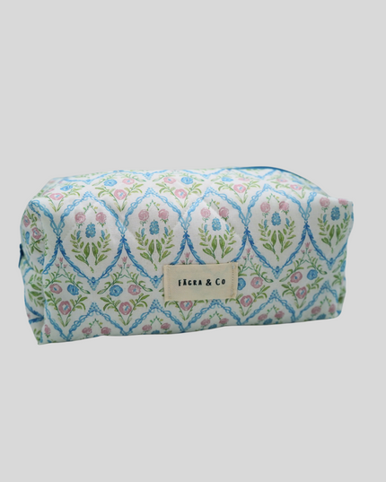 "Katla" Makeup Bag S
